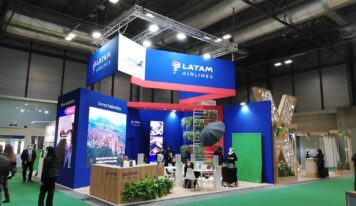 LATAM vuelve a FITUR como la aerolínea de referencia de Sudamérica y apostando por la sostenibilidad
