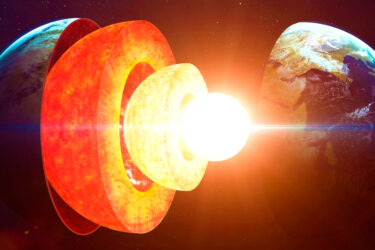El núcleo de la Tierra se ha detenido y podría estar invirtiendo su dirección, según un estudio