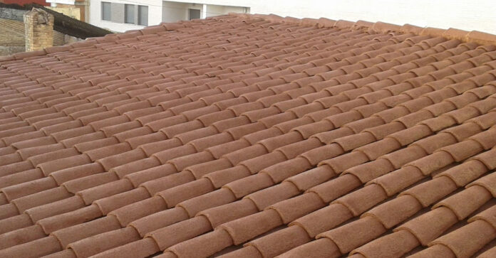 Reparación de tejados con corcho proyectado: Sostenibilidad y calidad en cada aplicación