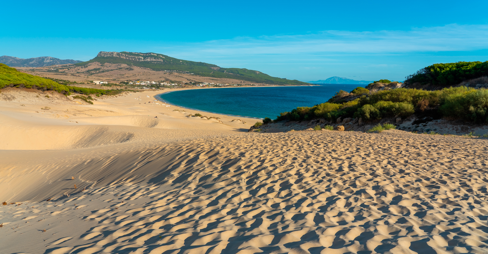 Playas limpias, futuro brillante: la ecología costera en España